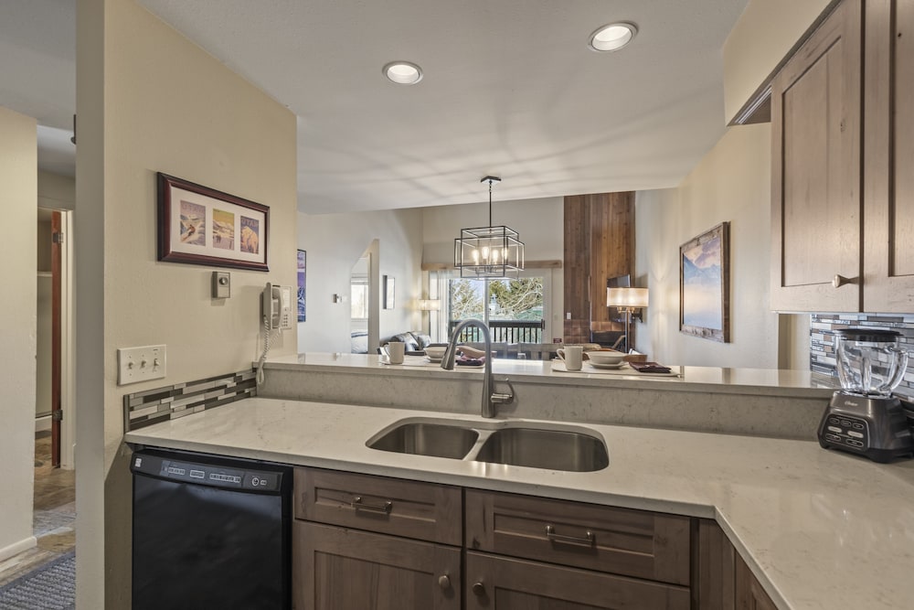 Park City Ski Resort UT - Snow Flower Vacation Homes