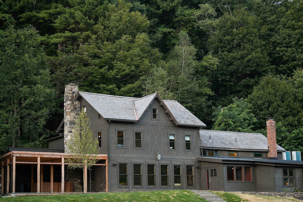 Little Cat Lodge 1