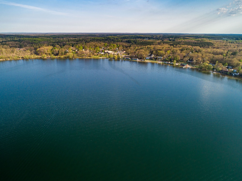 Fife Lake Retreat - Property Image 15