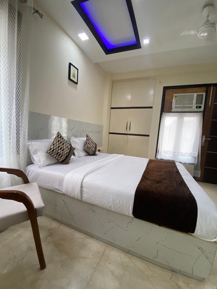 Cassava Stay