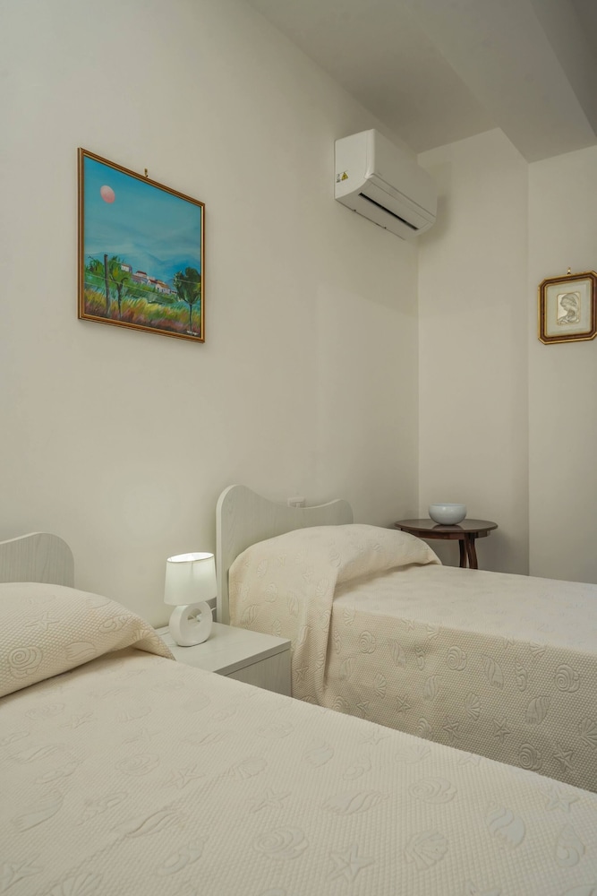Domus Pesca - Holiday Home 1 view 5