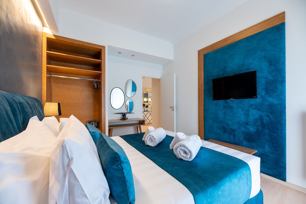 Acropolis View Deluxe Penthouse & Luxury Apartments