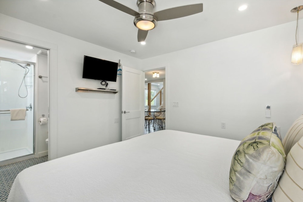 161 S Fletcher 5 Bedroom Home