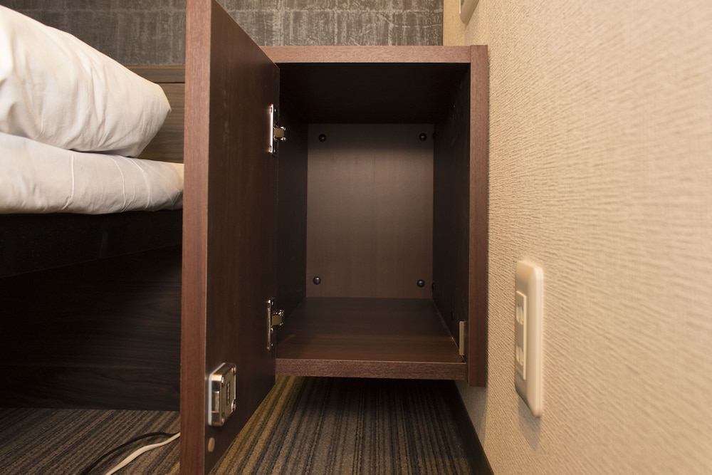 Ryoma Nishiooi I - Hostel