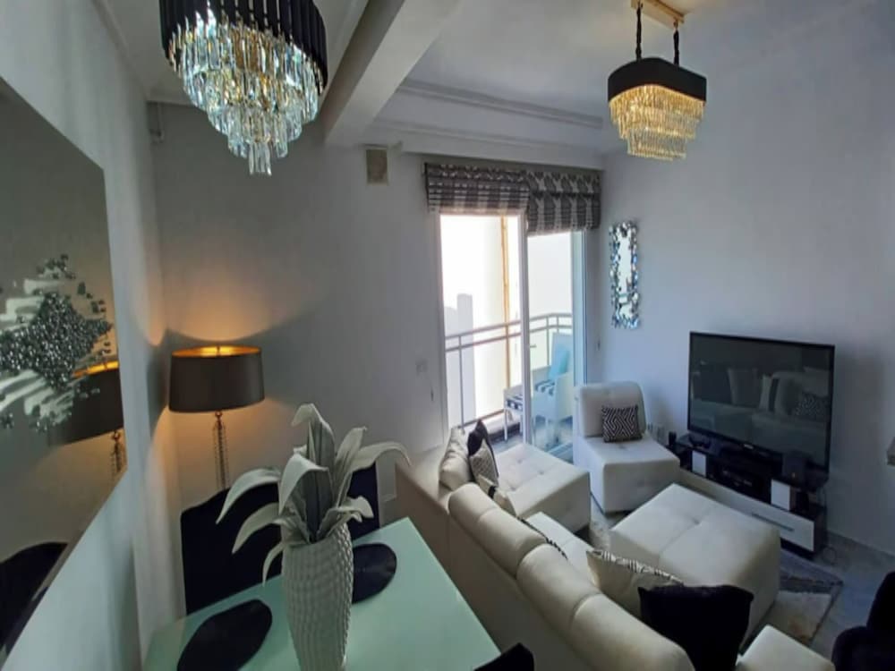 Sea Front Luxury Living Apartment in Sousse
