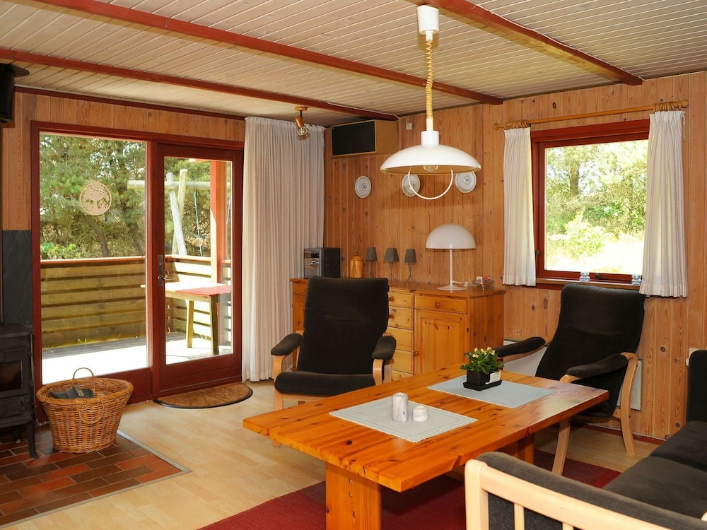 6 Person Holiday Home in Blavand-by Traum