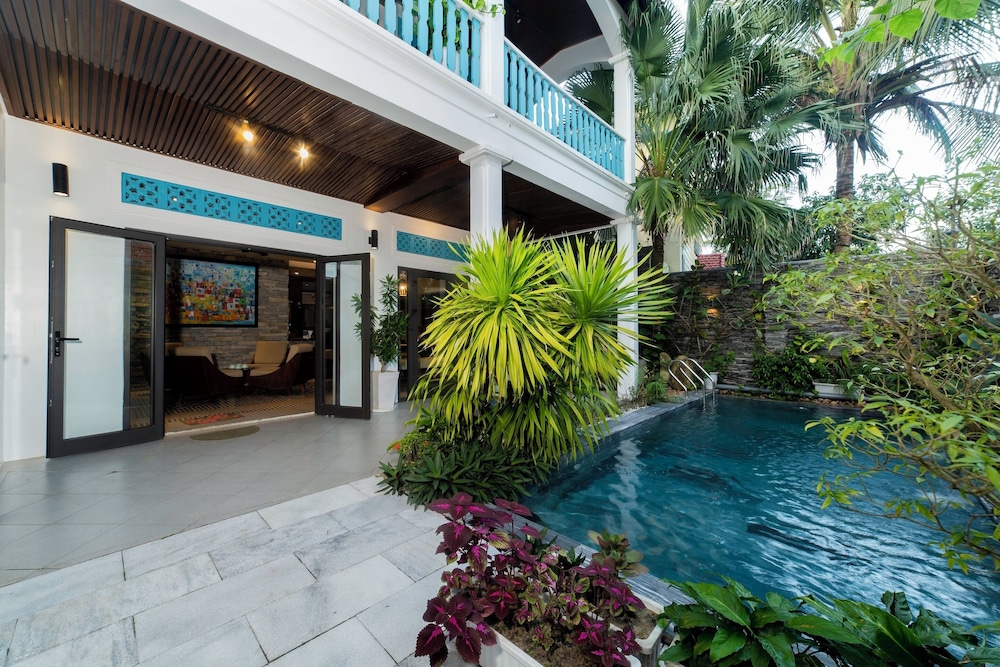 An Bang Beachside Boutique Homes & Villas