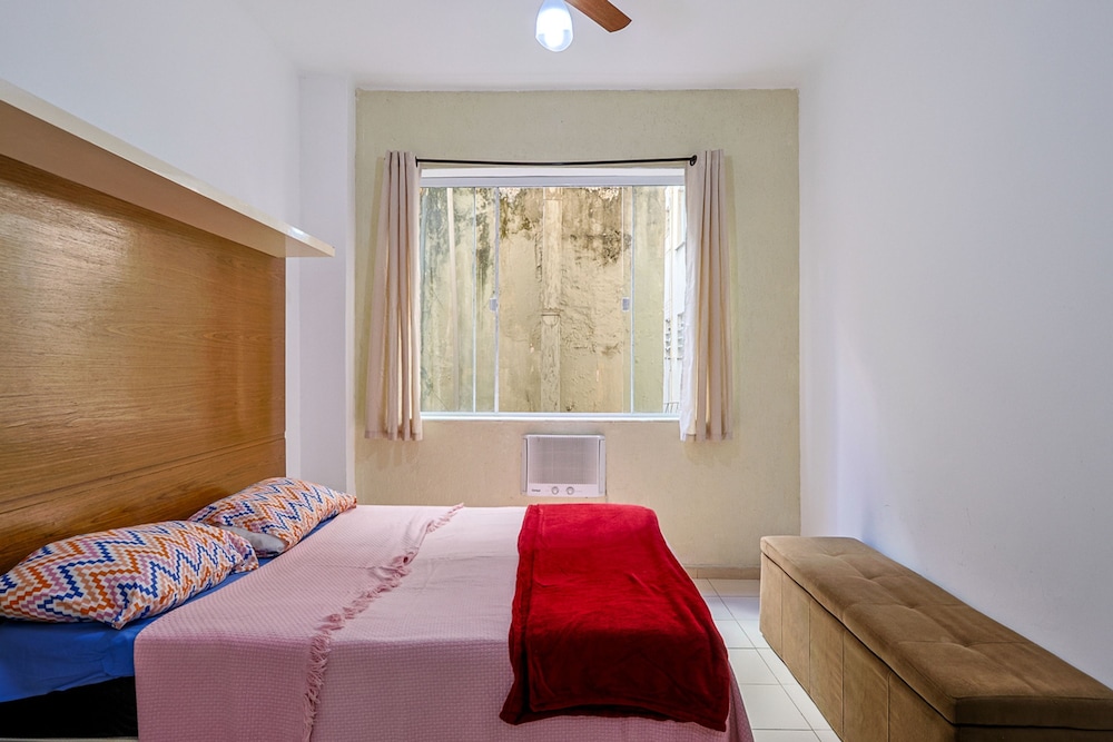 Loft c Ar e Wi-fi a 100m da Praia de Copacabana