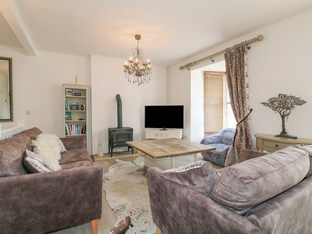 Matlock Maisonette