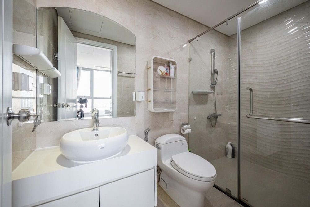 Wow! Homes by Christine - Vinhomes Luxury
