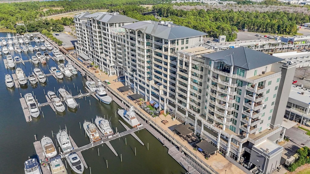 The Wharf 321