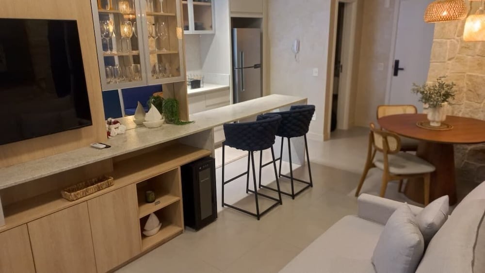 Apt w/ BBQ & Balcony 220 m From the Beach Rty0216