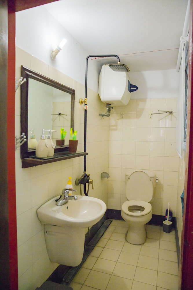 NQ Vintage House