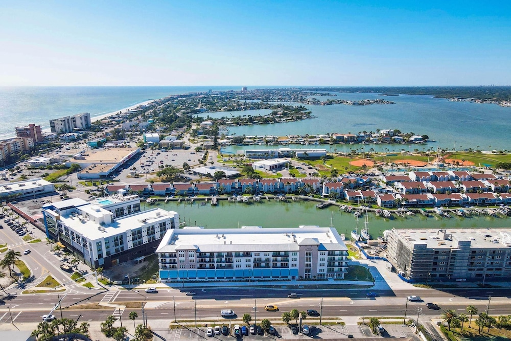 The Harbor Condo 308 - Premier