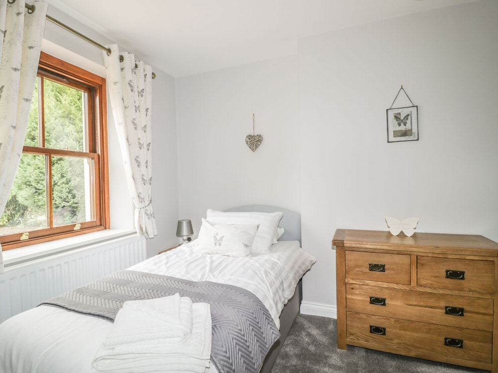 1 Leesrigg Cottages view 3