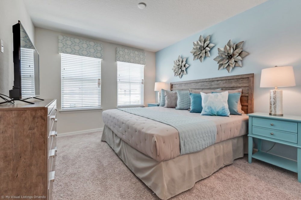 Luxury 4 Bedroom Townhome on Solara Resort, Orlando Townhome 2529 view 4