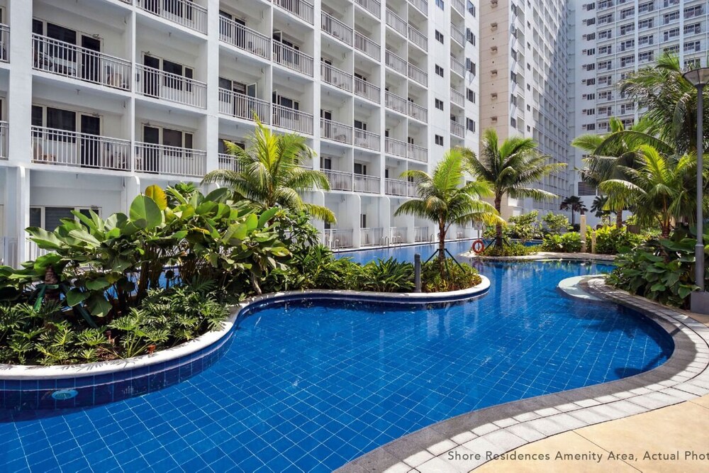Shore 1 Tower C2 Unit 729