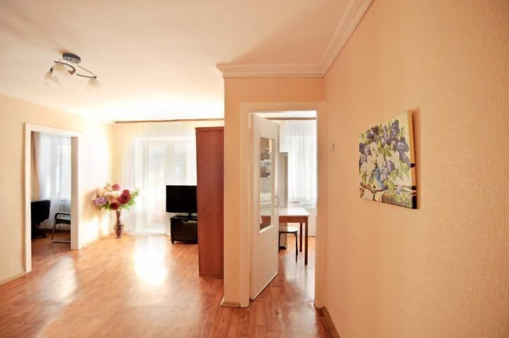 Apartment on Nerchinskaya St. 2 view 2