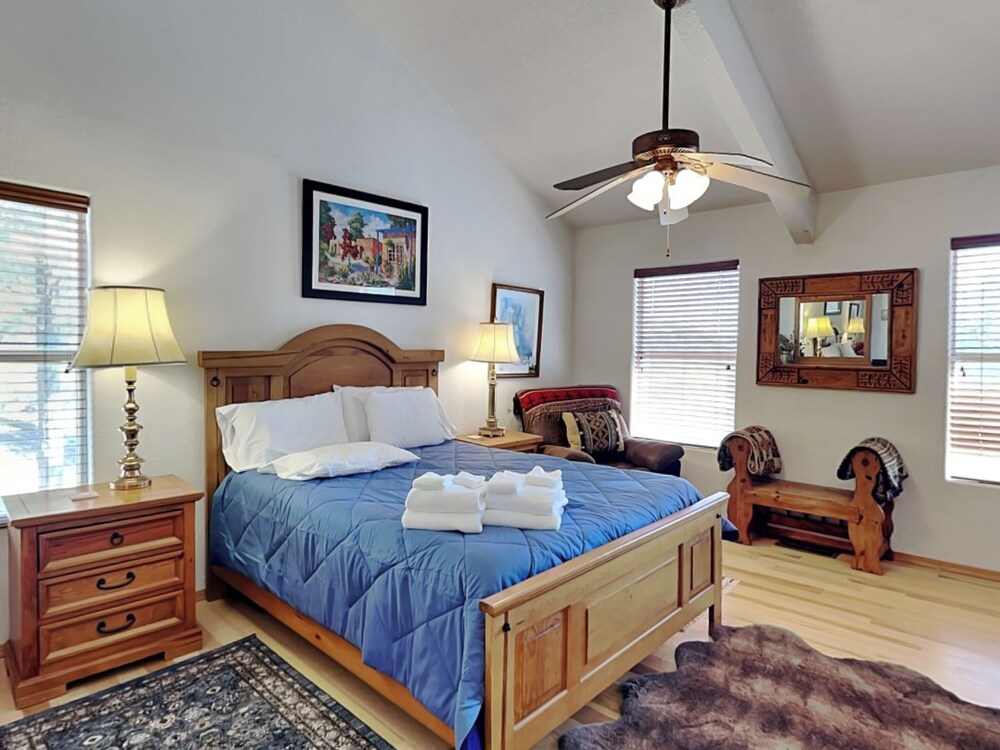 East Mountain View by Ruidoso Vacation Rentals
