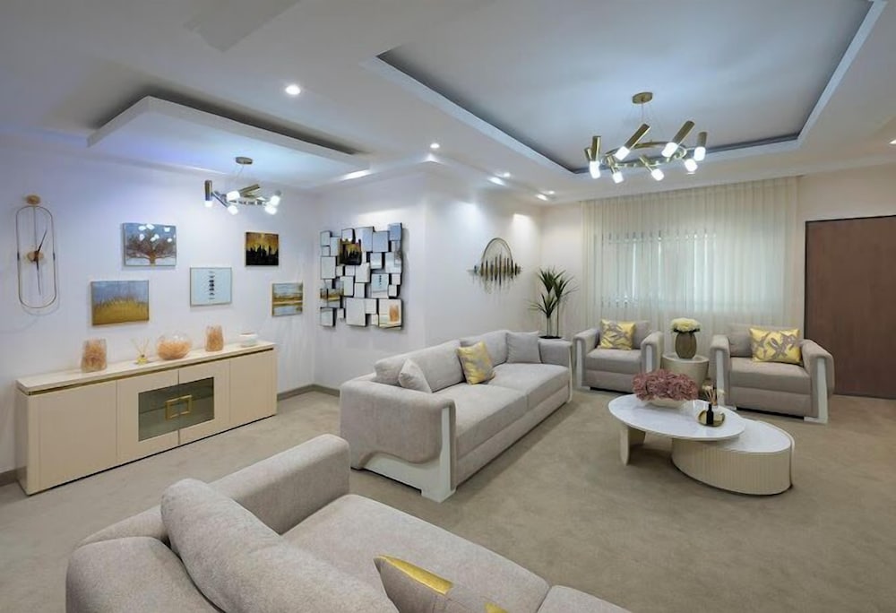 Shamrock Apartments