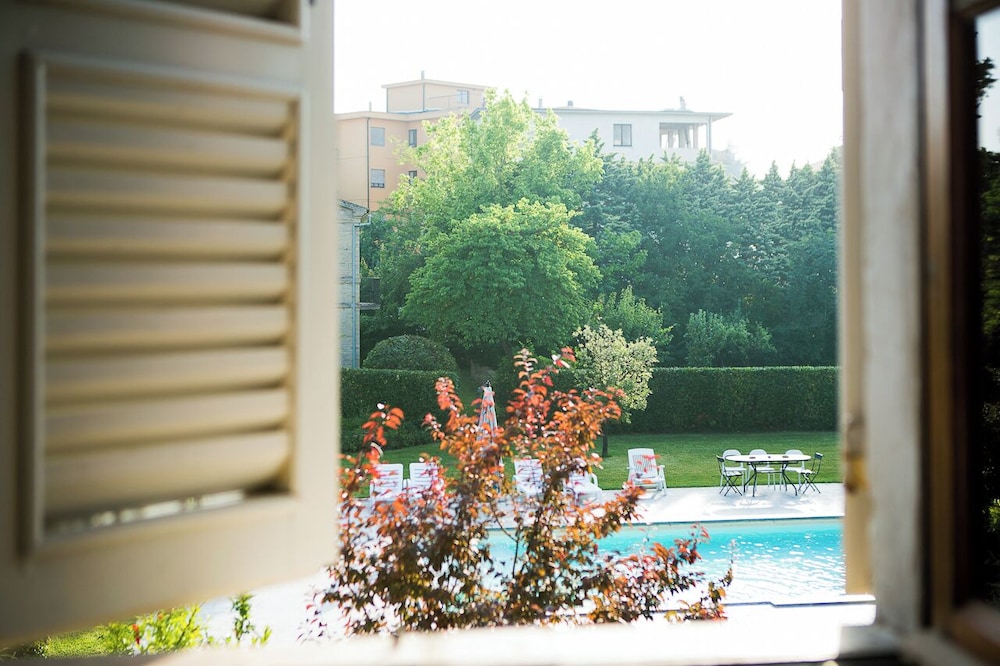 Borgo Sorbatti Country House