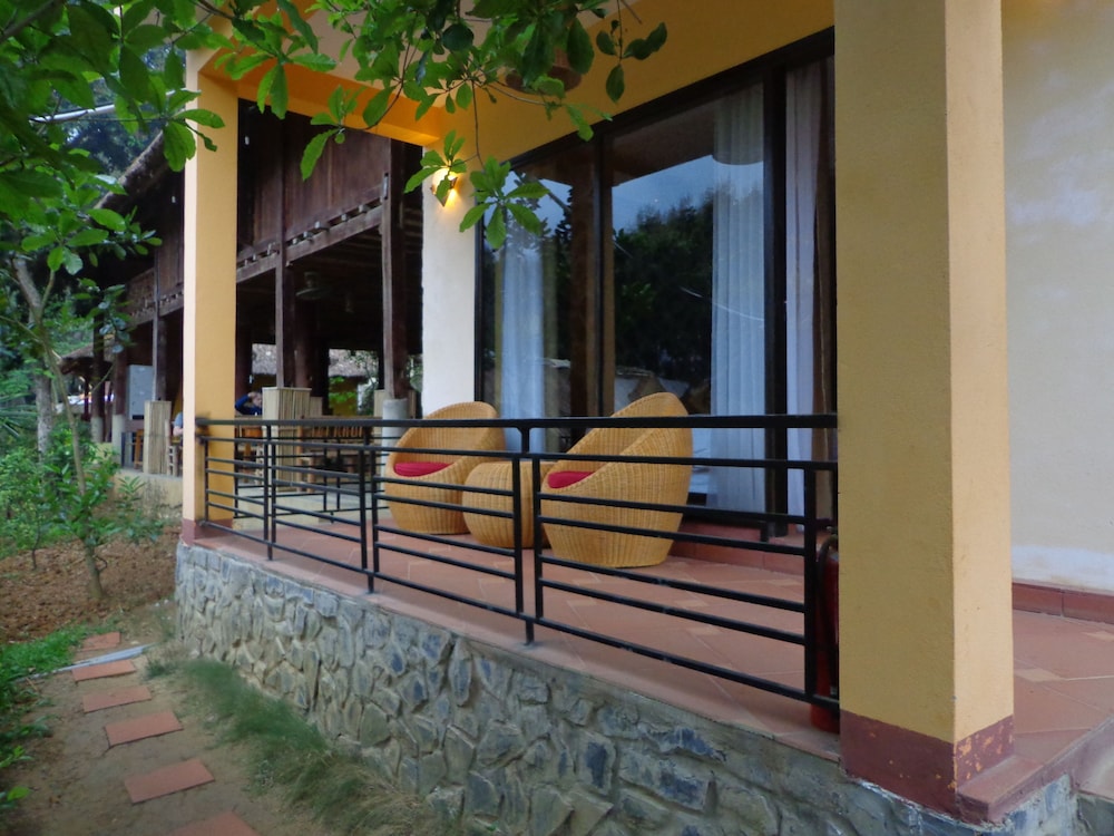 Mai Chau Sunrise Village