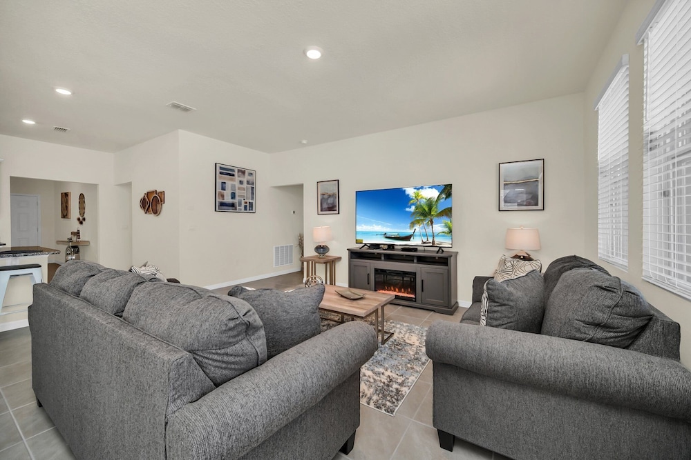 Magical Family Getaway 7BD Villa with
