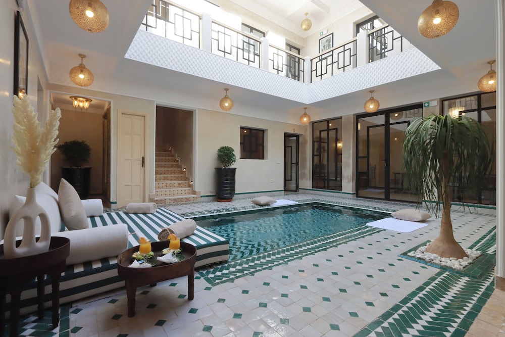 Riad Valentine