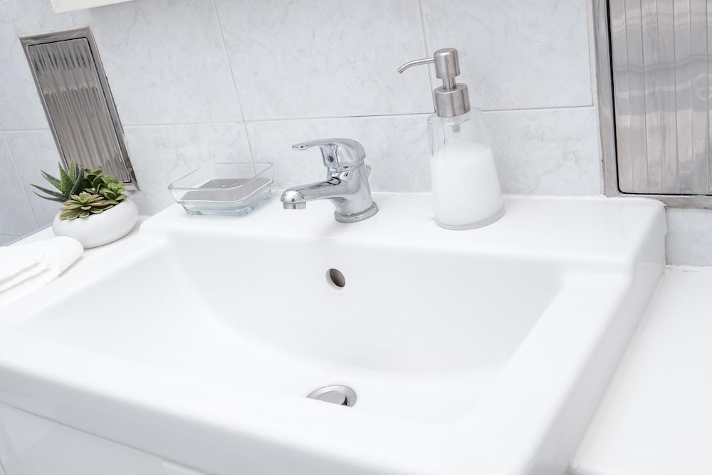 Domus Linda in Roma With 1 Bedrooms and 1 Bathrooms
