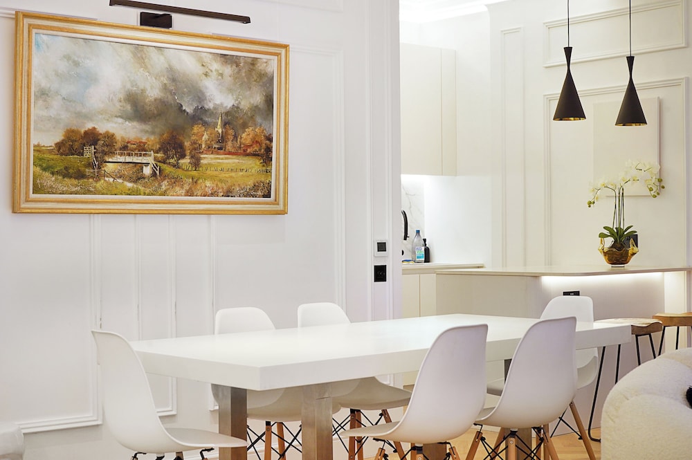 Ennismore Garden Flat