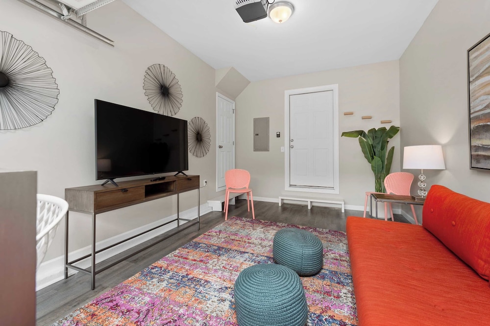 Dogwood & Sweetgum Buyout by Avantstay 2 Home Buyout! Sleeps 16!