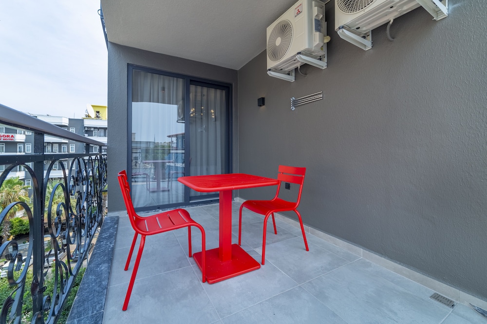 ARIA RIVA APART OTEL - Image 42