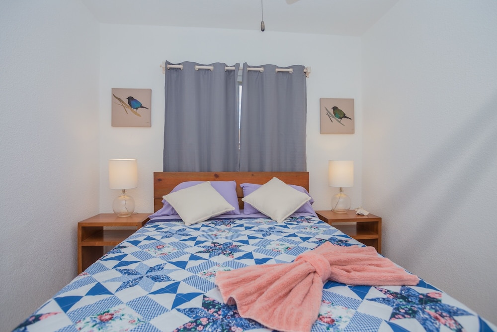 Bella Caribbean 2 Bedroom Condo by RedAwning view 5