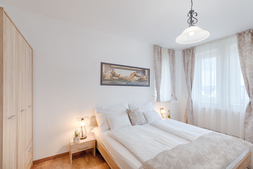 Fortuna 7 Apartments