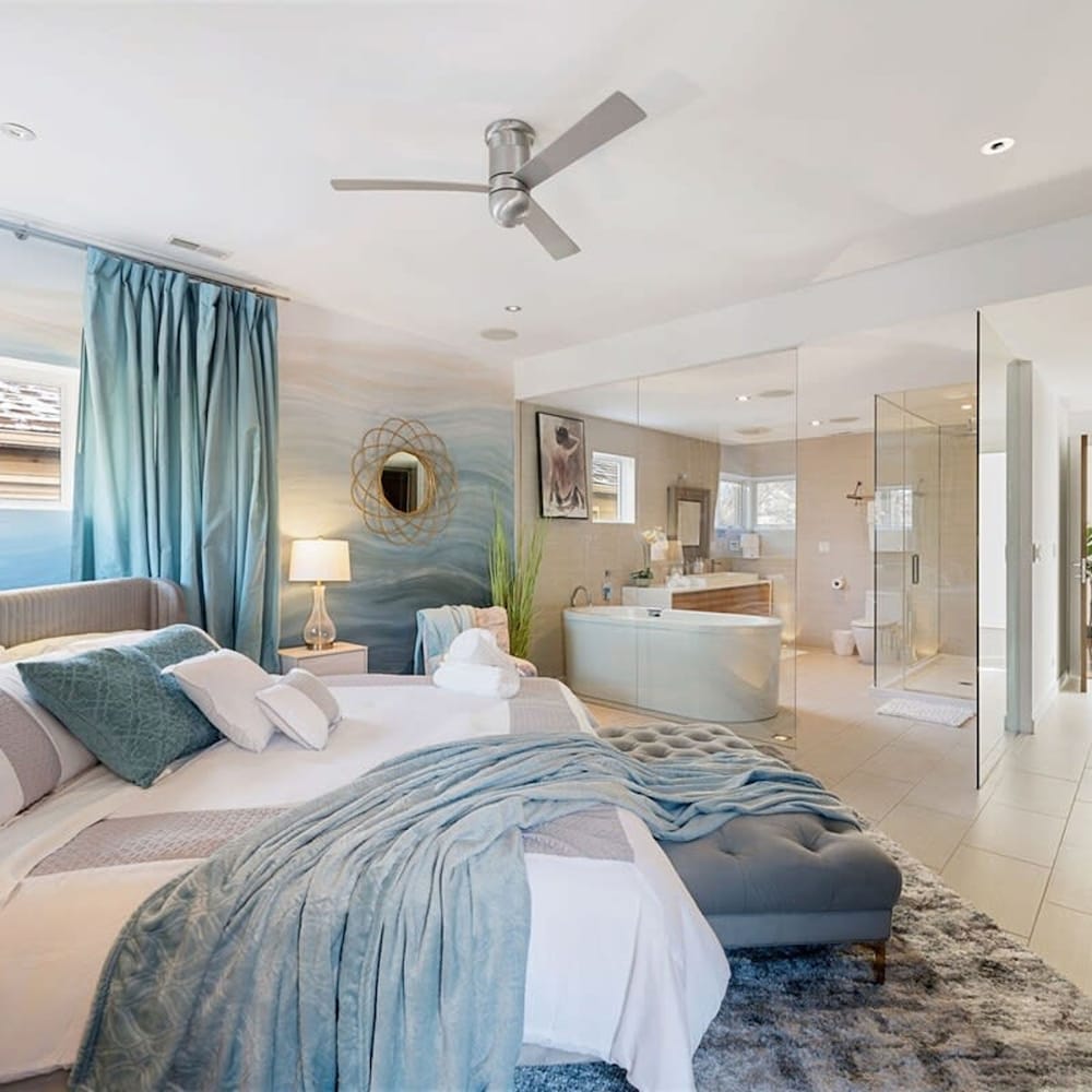 5BR 5BA Architectural Estate-theatre Gym Rooftop