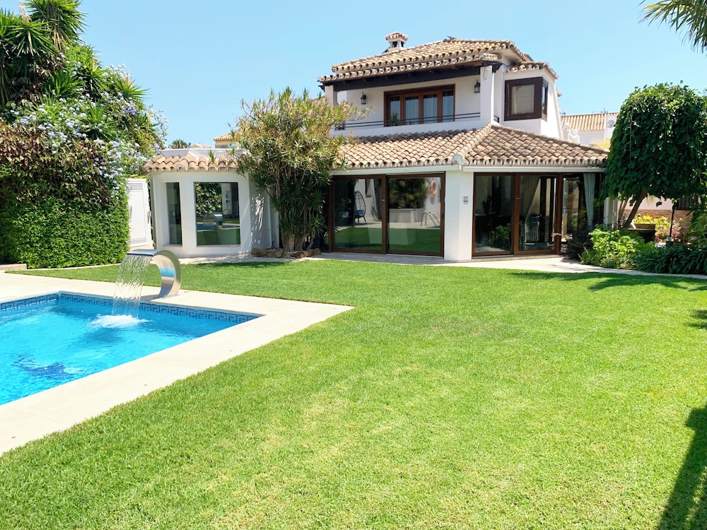 Villa Turrión