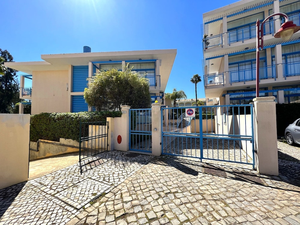 Vilamoura Prestige With Pool by Homiing view 2
