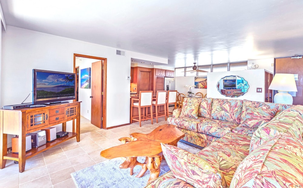 Royal Kahana Resort by rkmaui