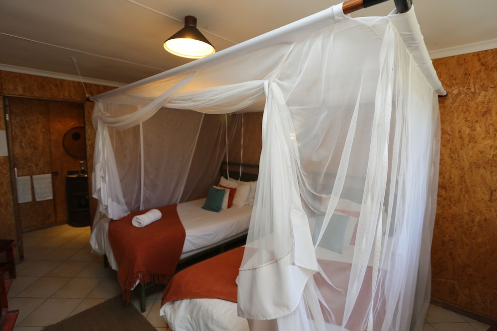 Tsumkwe Country Lodge view 4