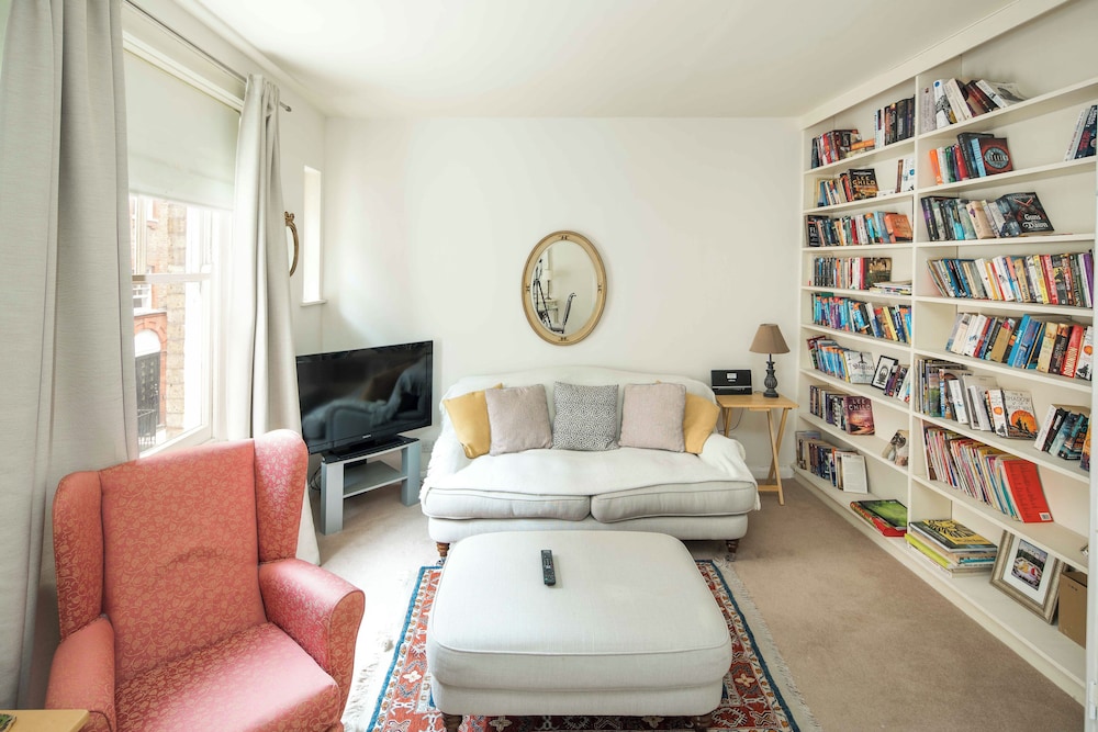 NEW Sleek 2BD Flat Oxford Street-Soho