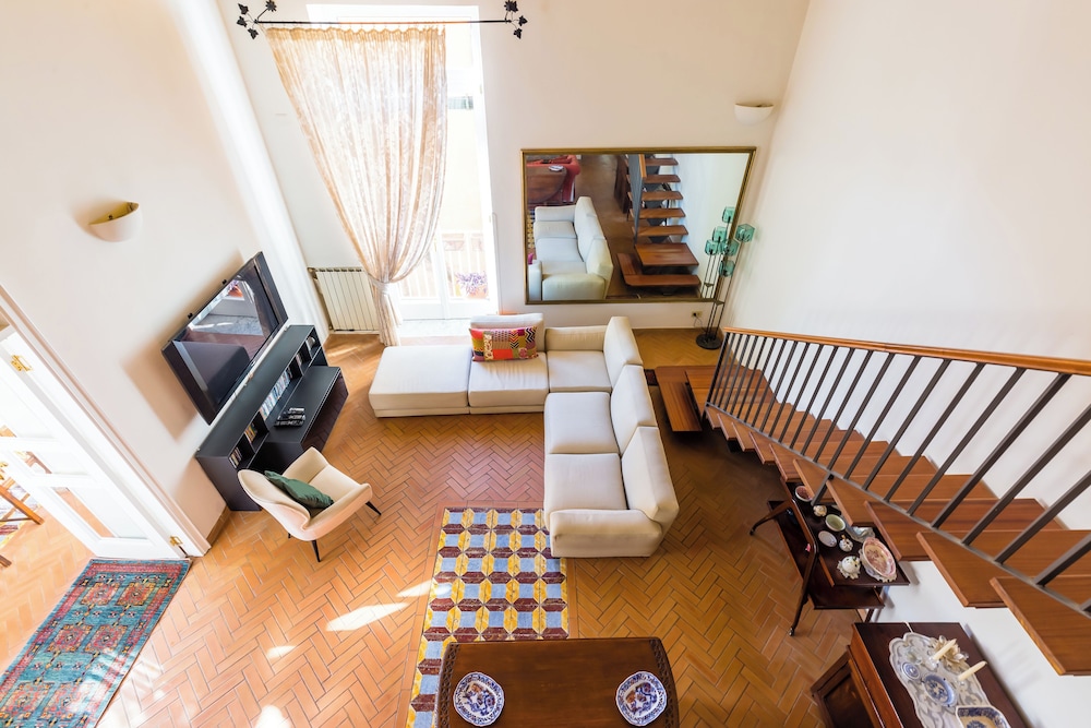 Residenza Capano Charming House by Napoliapartments