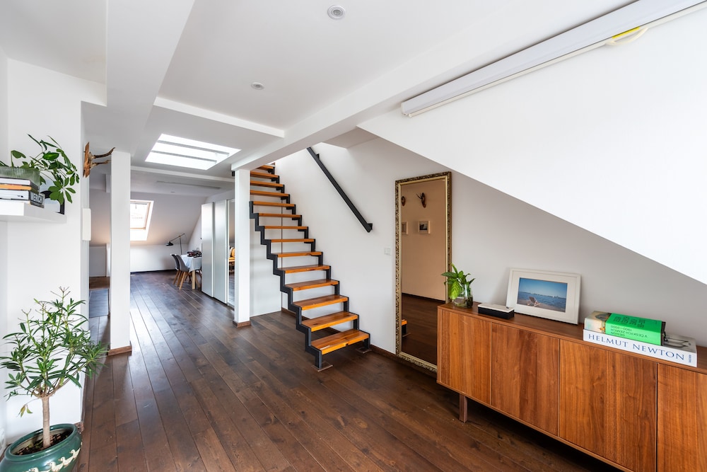 Charming Prague Apartment in Vršovice With Roof Terrace