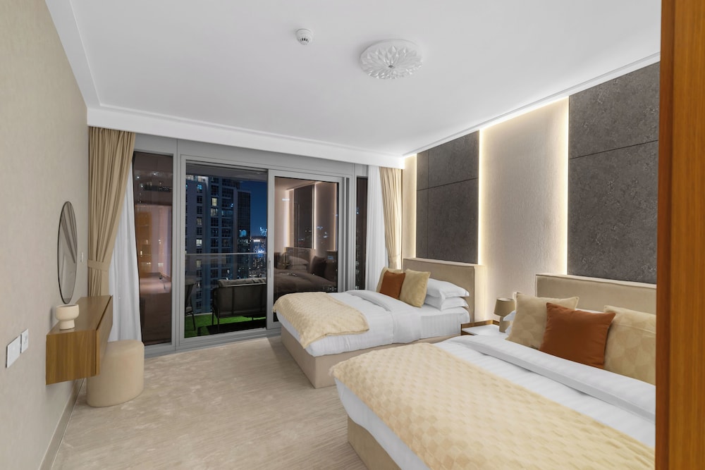 Roomszy Residences - Opera Grand