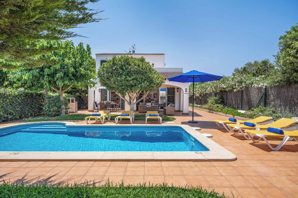 Villa Flores Blanes