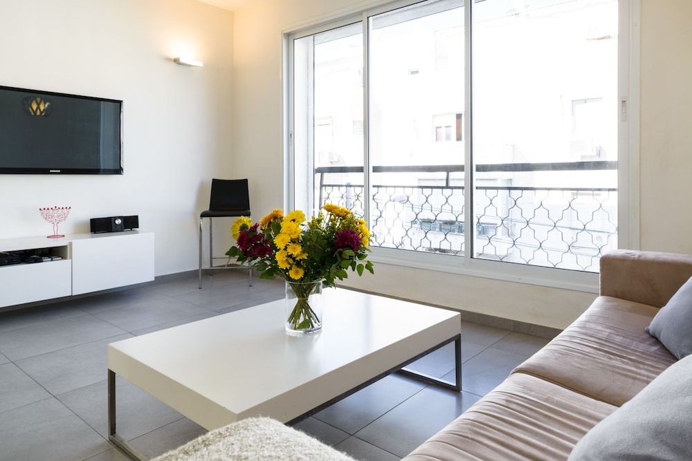 Full Comfort near Beach by FeelHome