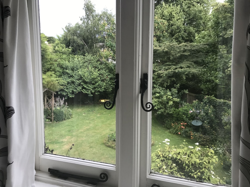 Pigeon House Cottage B&B