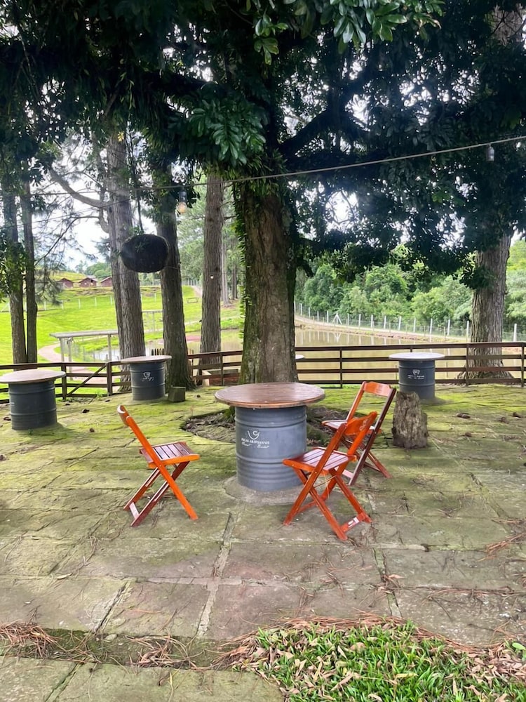 Cabanas Arena SG