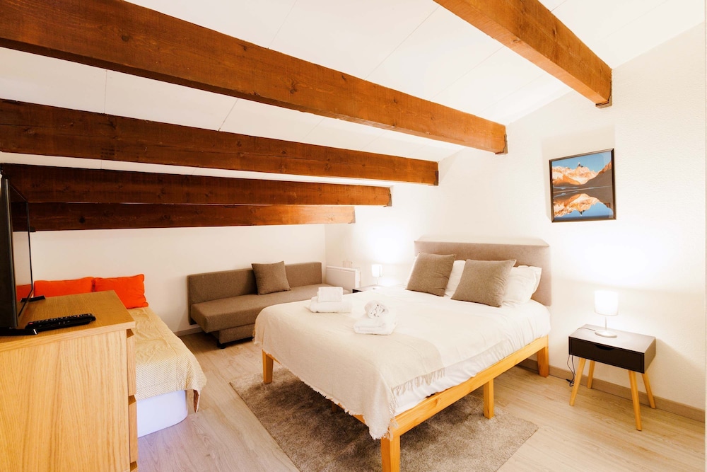 Anana Balcon Cerdan Duplex With Mountain Views