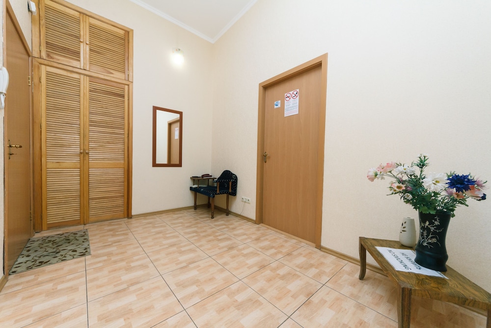 Alma Apartments