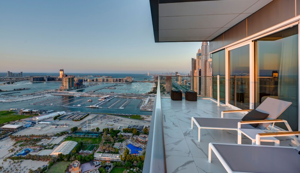 5B-1JBR-3703 by bnbme homes
